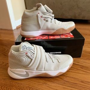 Men’s size 12 Kyrie 2